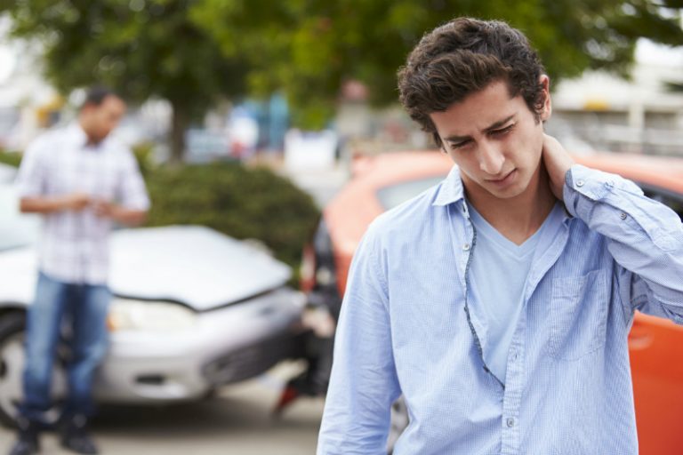 How To Treat Whiplash After A Car Accident